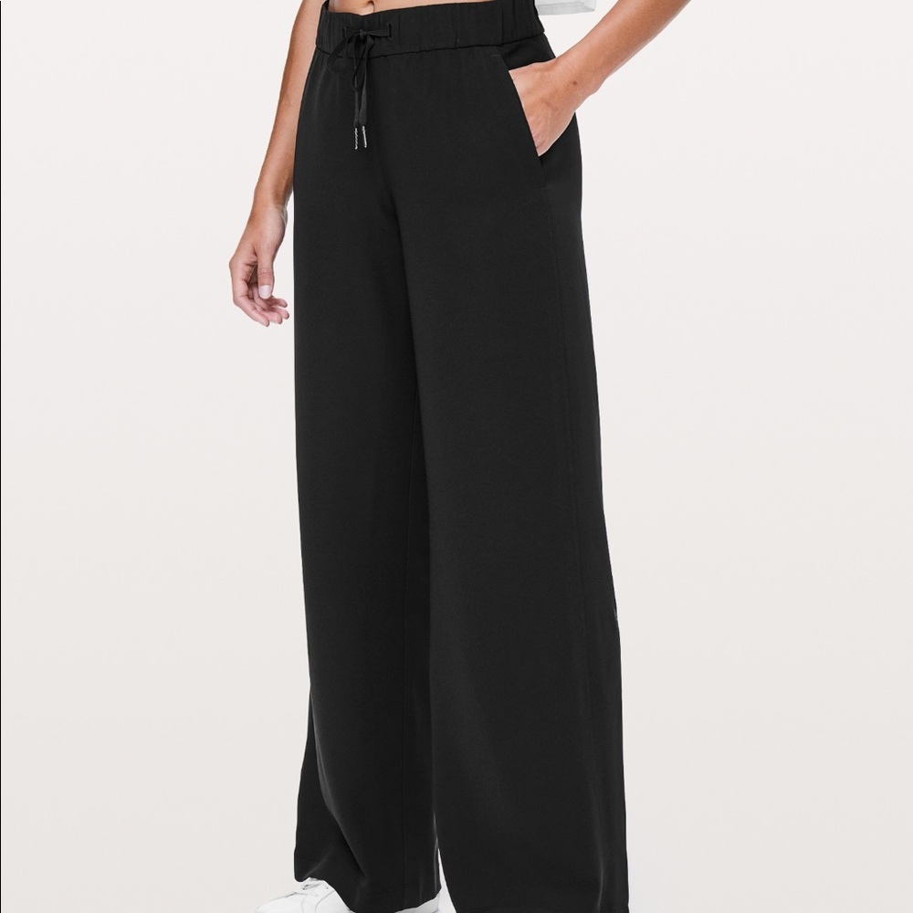 Lululemon Wide Leg Sweatpants